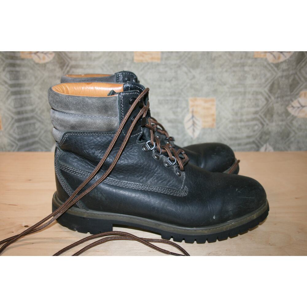 Timberland Black and Gray Padded Collar Lace-Up Boots